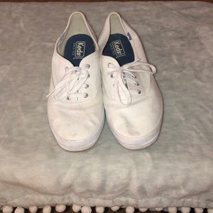 Barely Worn White Keds